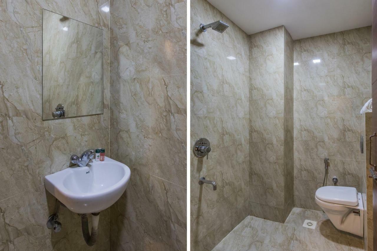 Oyo 17161 Hotel Mahalaxmi Ujjain Eksteriør bilde