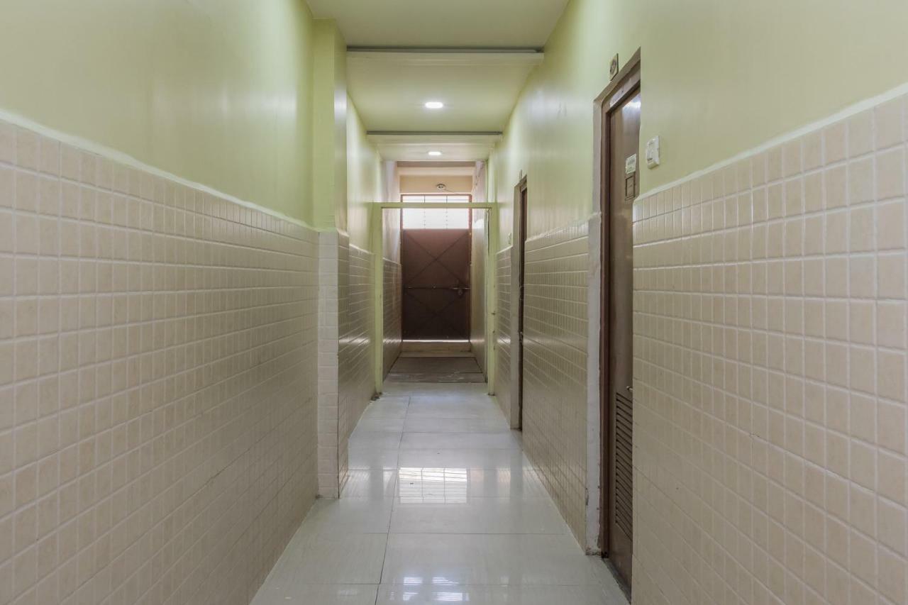 Oyo 17161 Hotel Mahalaxmi Ujjain Eksteriør bilde